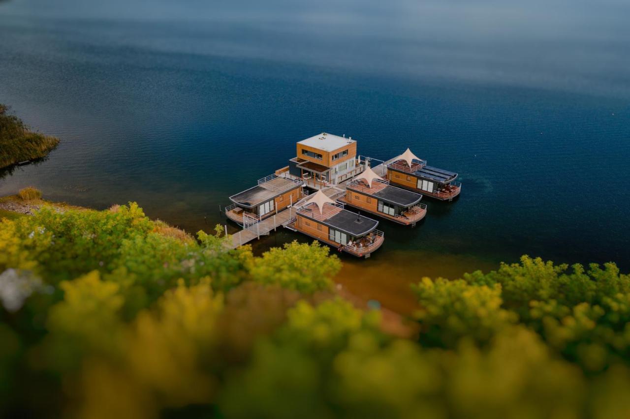 Schwimmende Ferienhaeuser Auf Dem See - Spreewald Vetschau Esterno foto